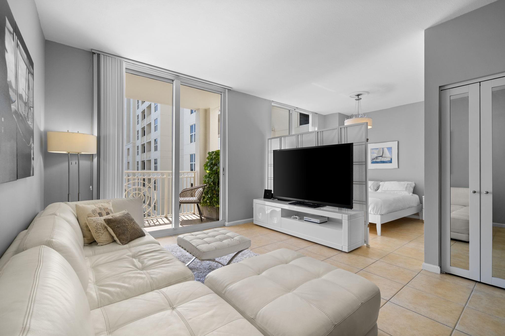 511 SE 5th Ave 1218