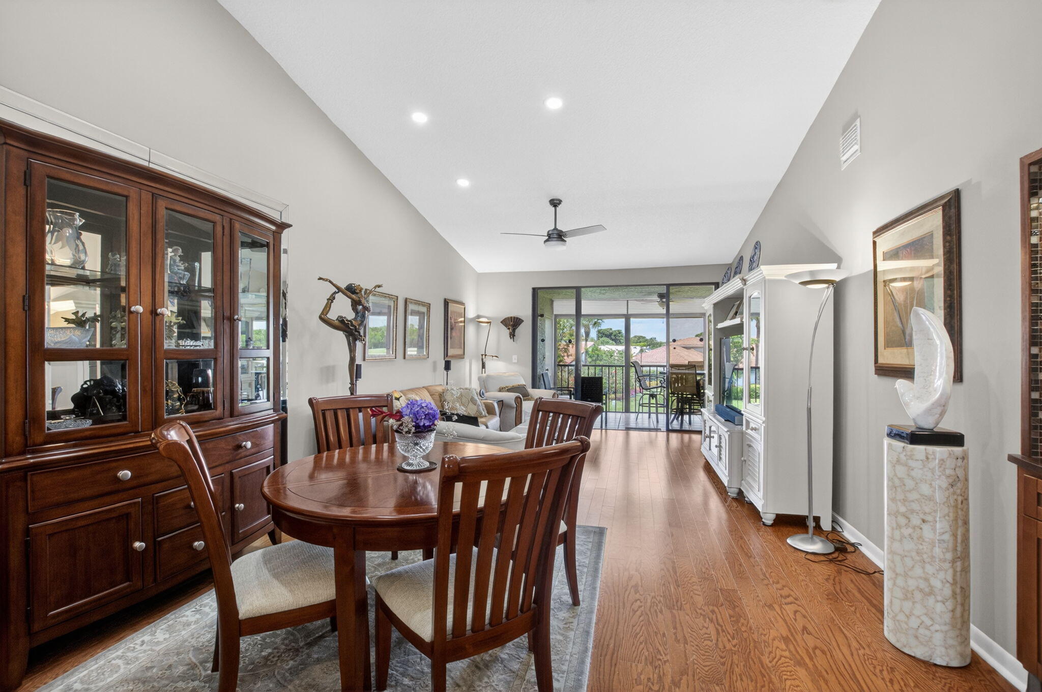 GLENEAGLES CONDO I - Residential