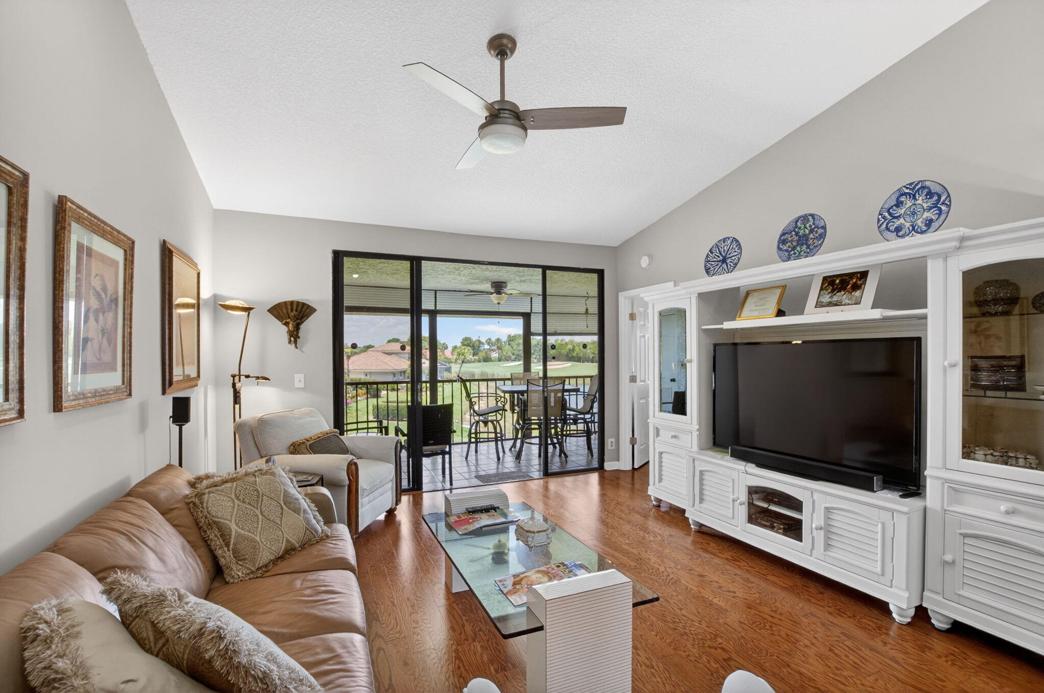 GLENEAGLES CONDO I - Residential
