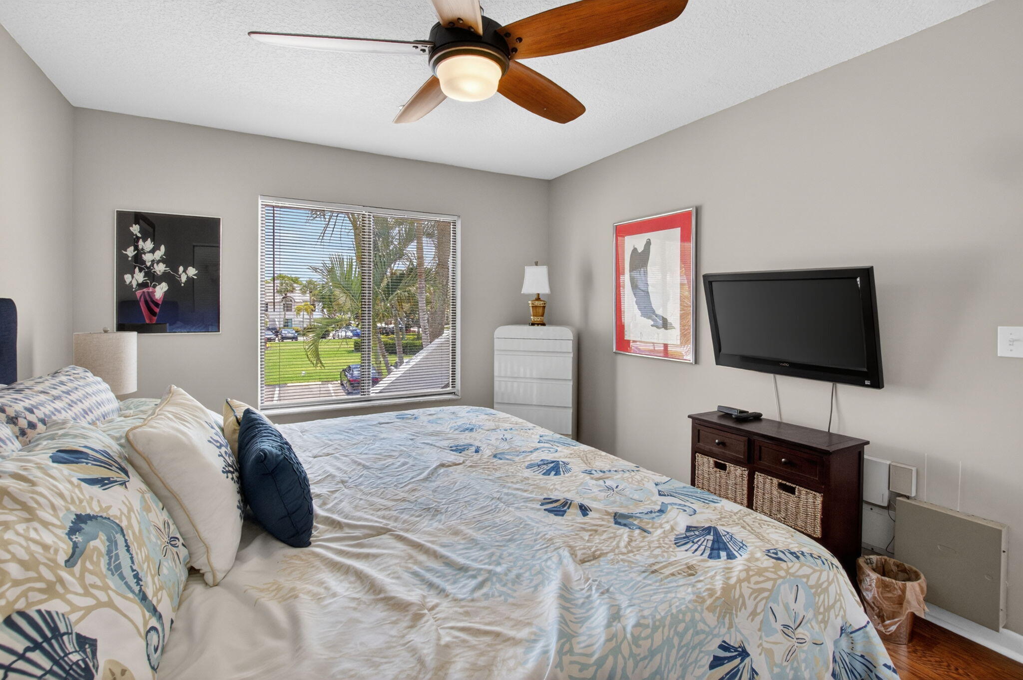 GLENEAGLES CONDO I - Residential