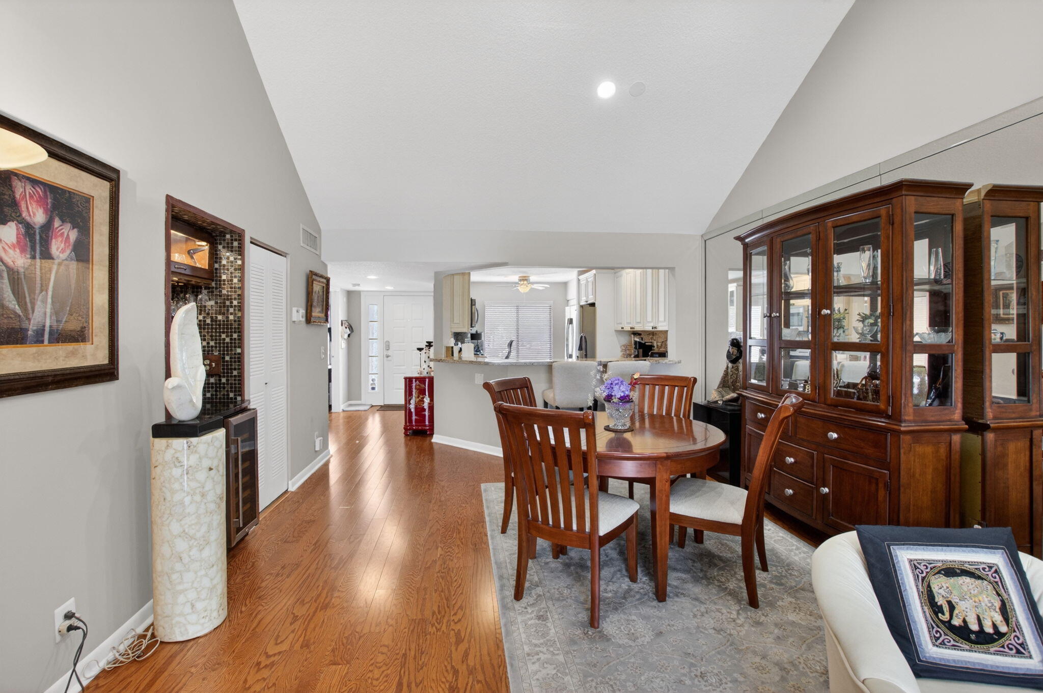 GLENEAGLES CONDO I - Residential