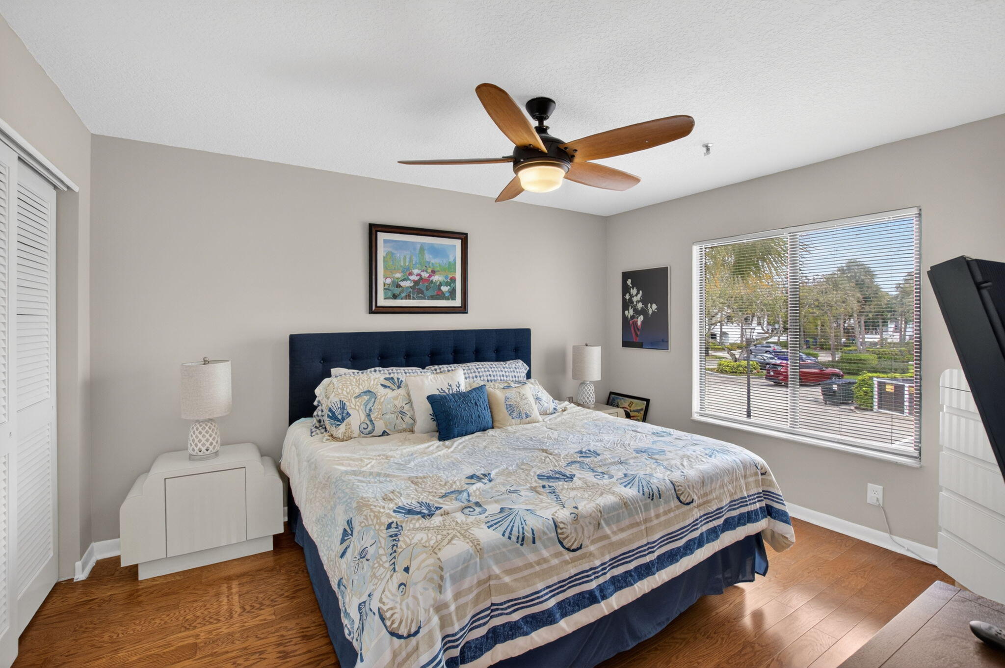 GLENEAGLES CONDO I - Residential