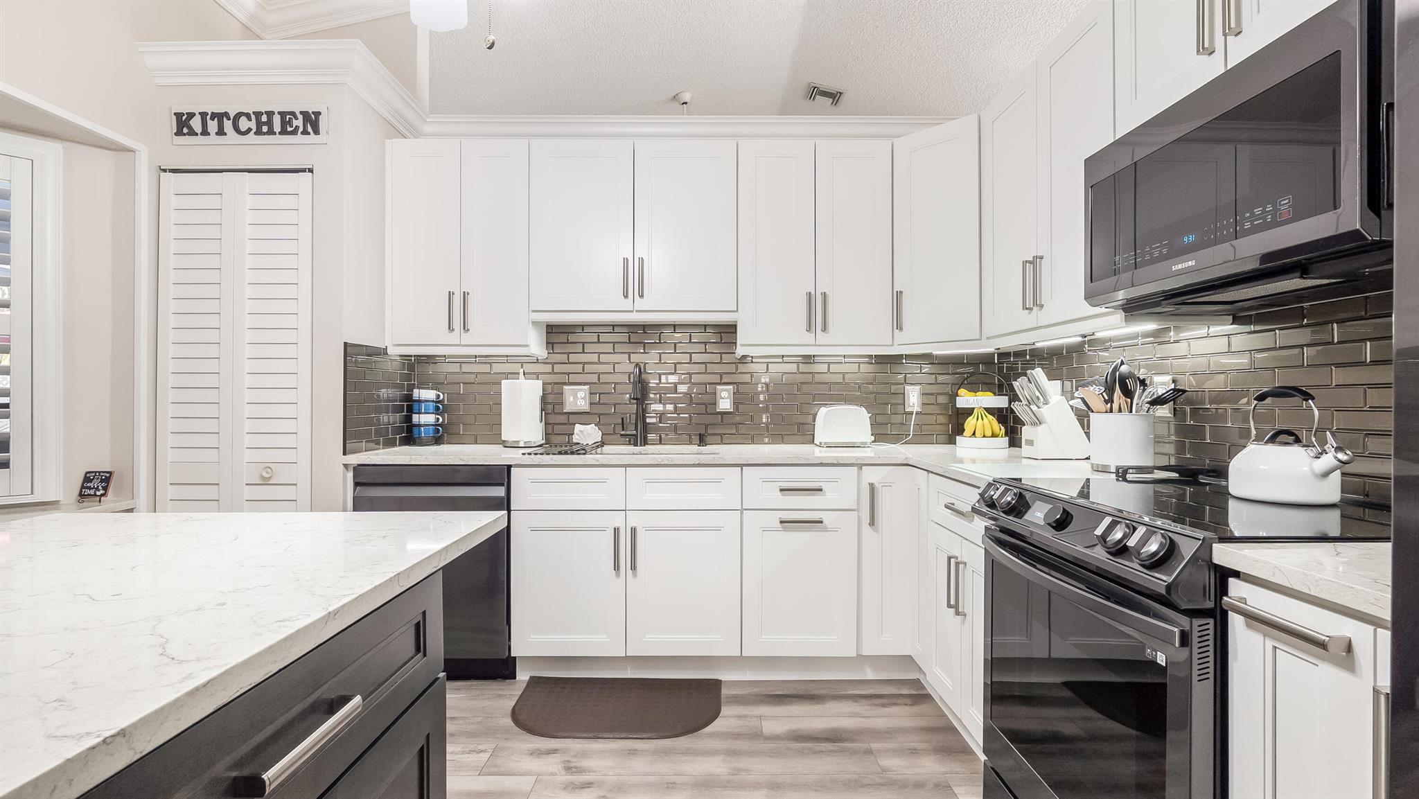 FLA FRUIT LANDS CO SUB NO - Residential