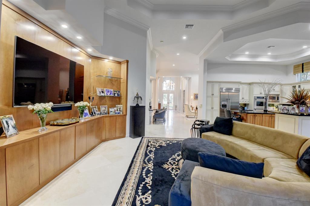 ADDISON RESERVE - Residential