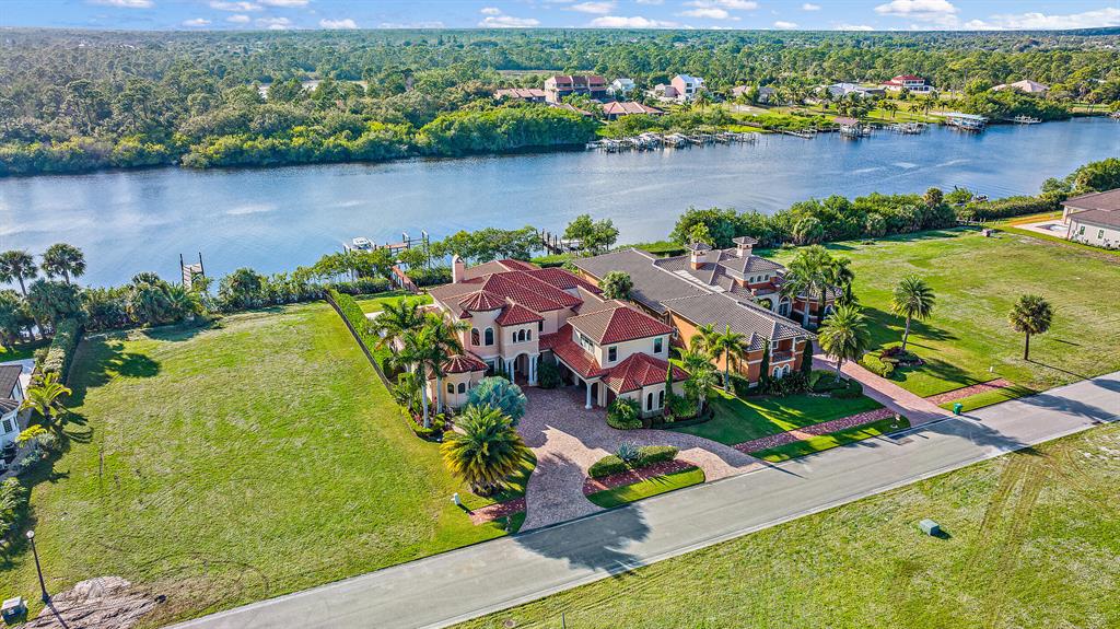 Islands of Ravello - Residential