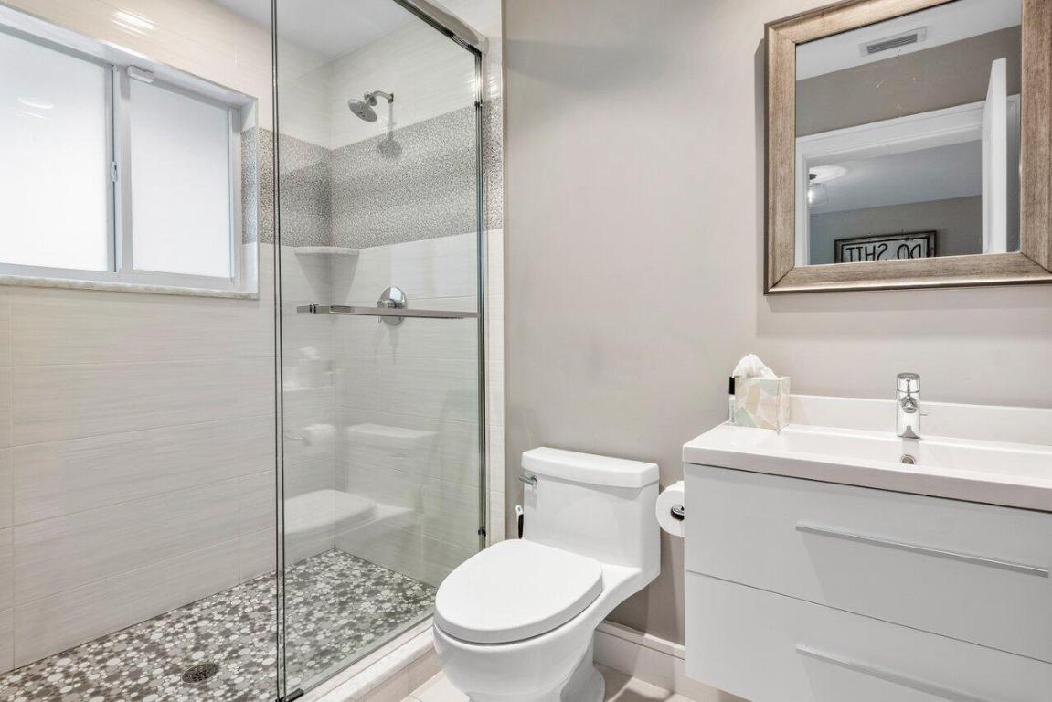 TROPIC ISLE 2ND SEC - Residential