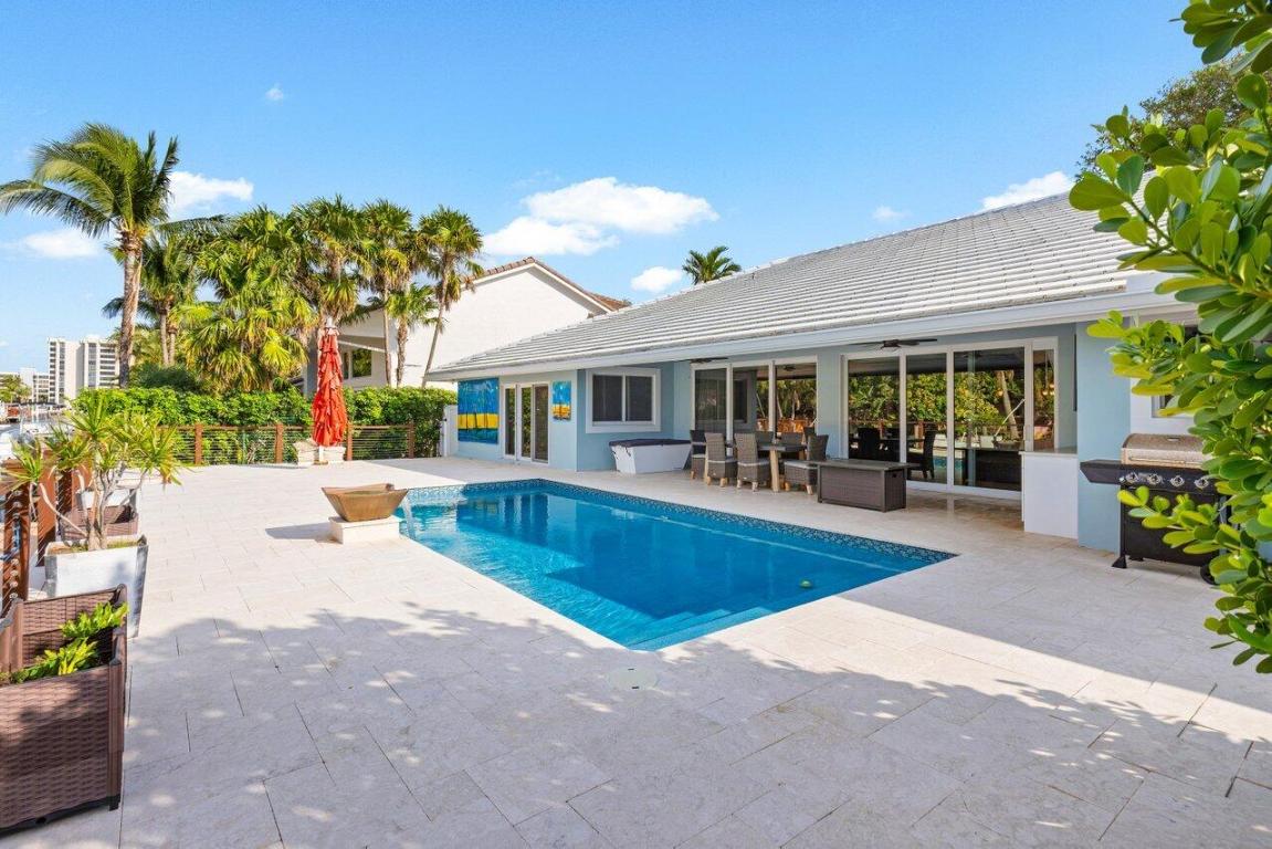 TROPIC ISLE 2ND SEC - Residential