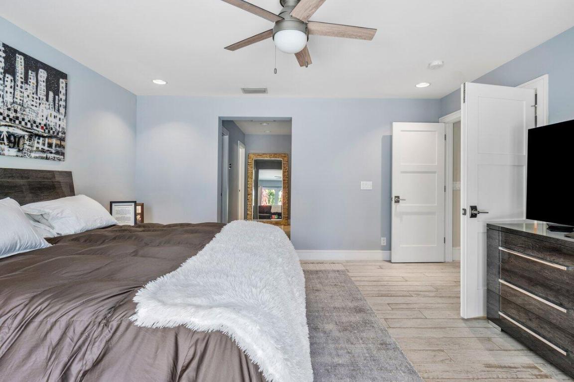 TROPIC ISLE 2ND SEC - Residential