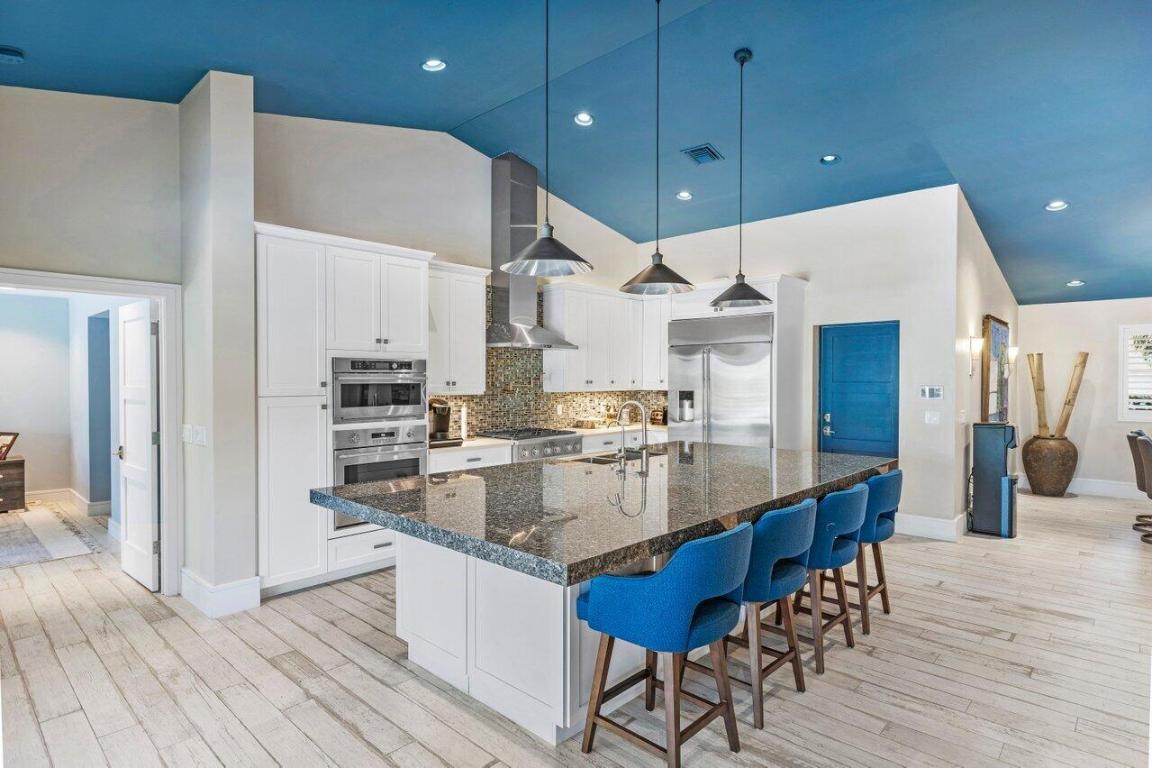 TROPIC ISLE 2ND SEC - Residential