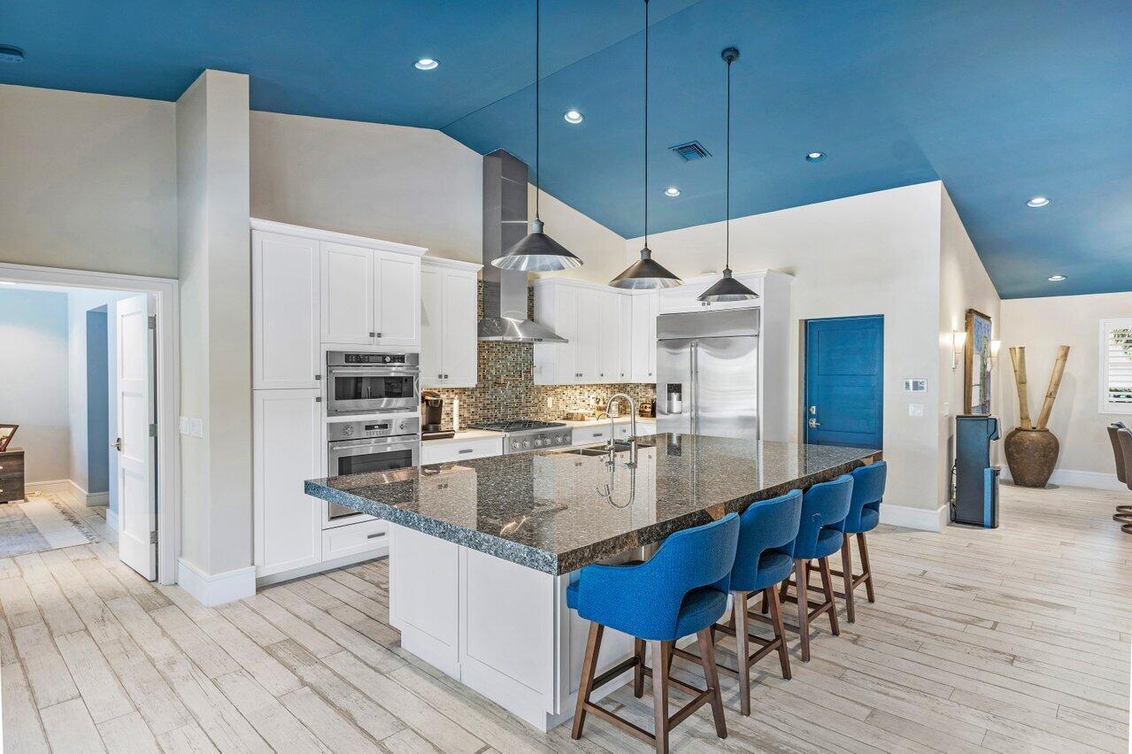 TROPIC ISLE 2ND SEC - Residential