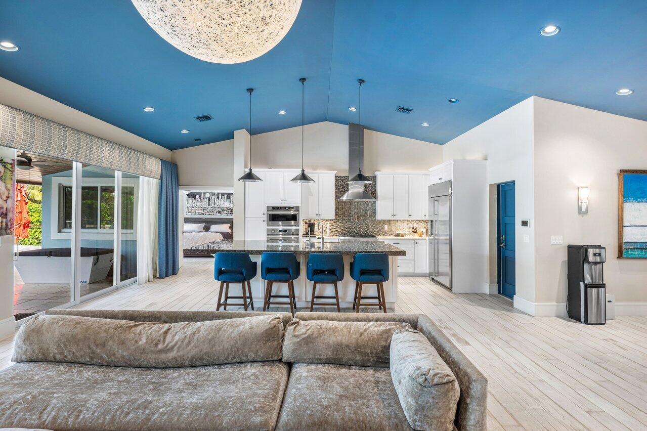 TROPIC ISLE 2ND SEC - Residential