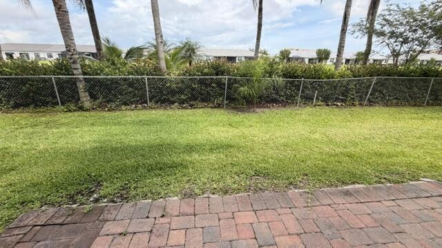 VILLAGES OF ORIOLE ABBEY CONDO - Residential