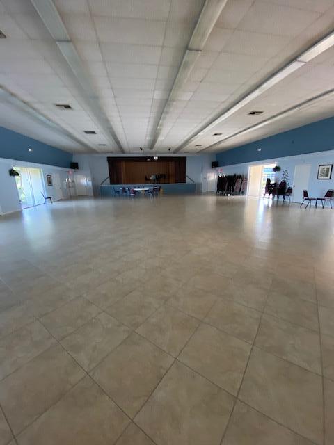 VILLAGES OF ORIOLE ABBEY CONDO - Residential