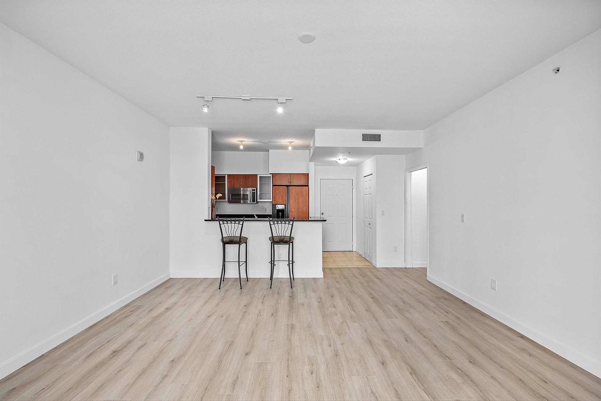 BOCA GRAND - Residential