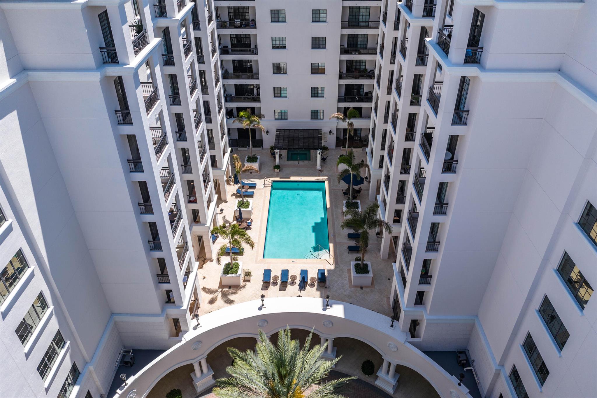 BOCA GRAND - Residential