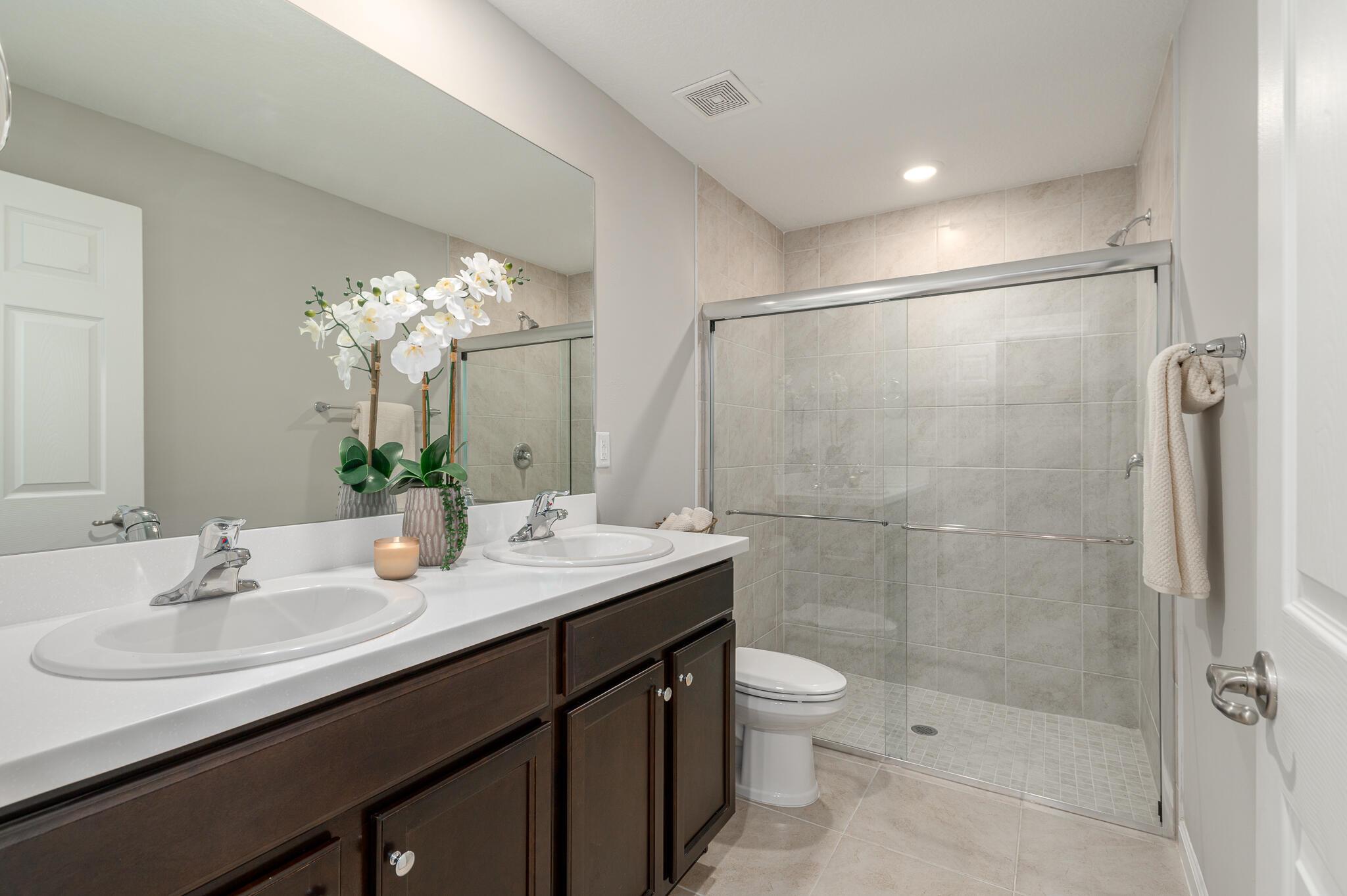 PORT ST LUCIE SECTION 7 - Residential Lease