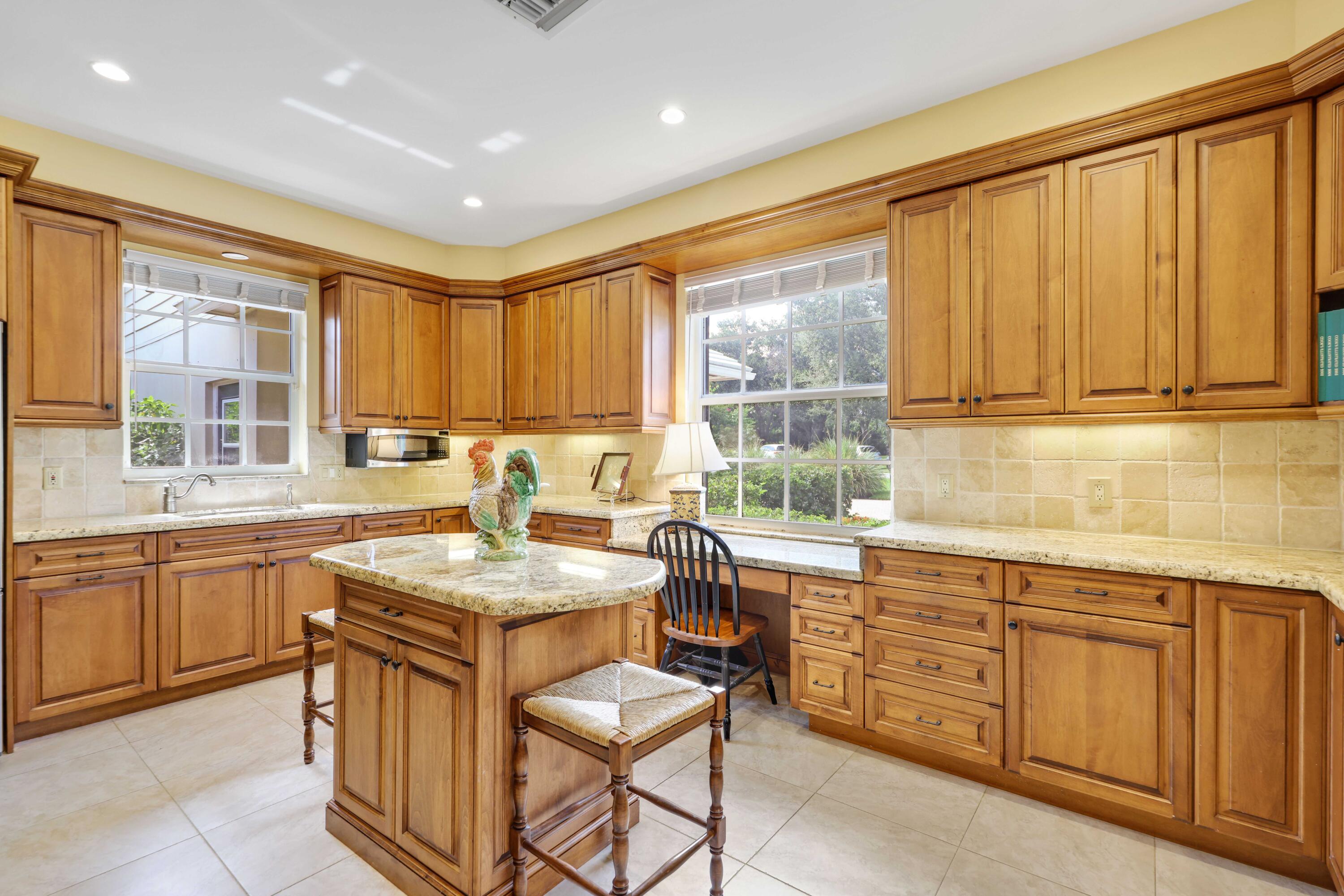 GOLF VILLAGE OF UNIT 1 - Residential