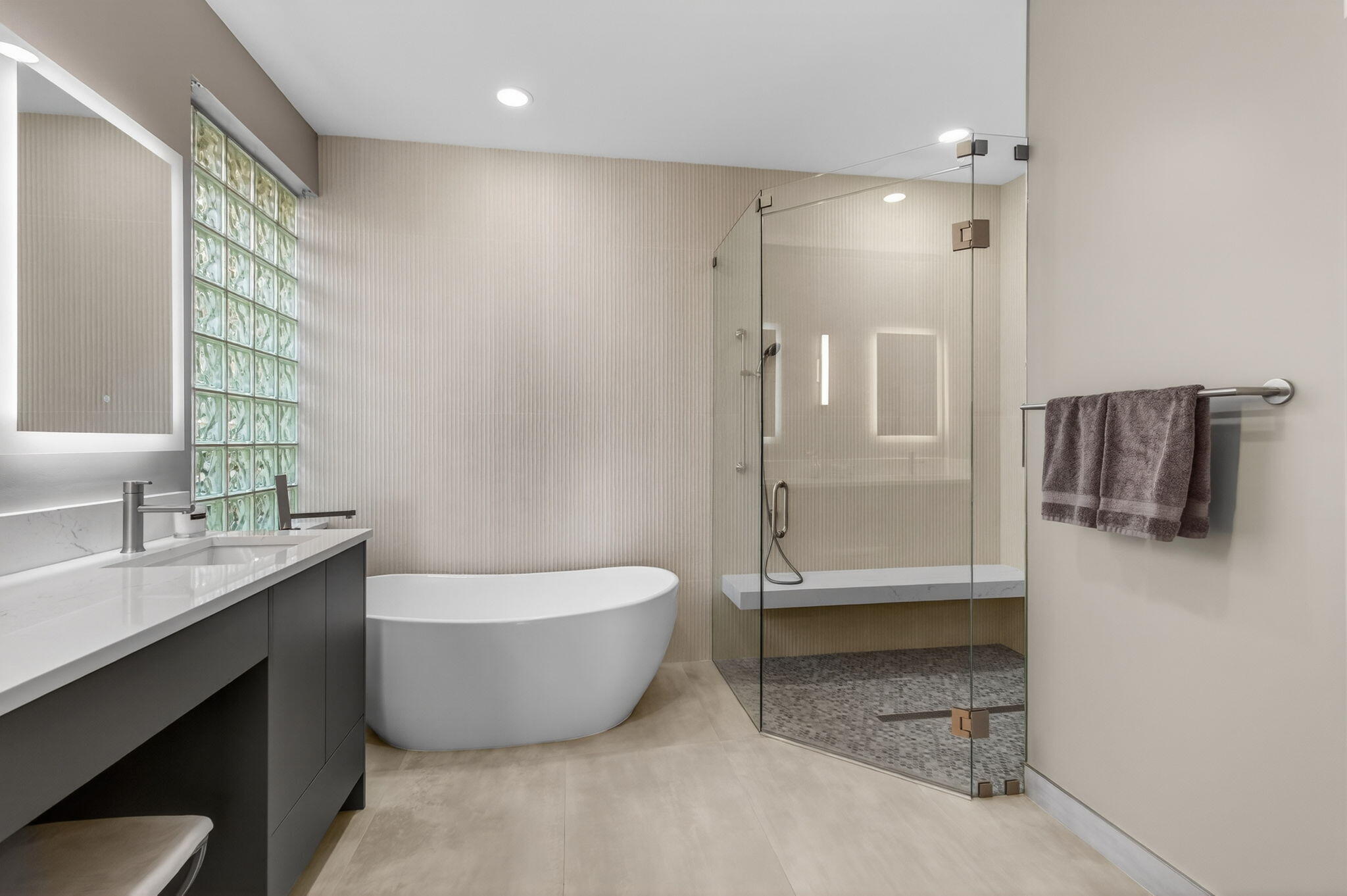 VALENCIA LAKES 2 - Residential