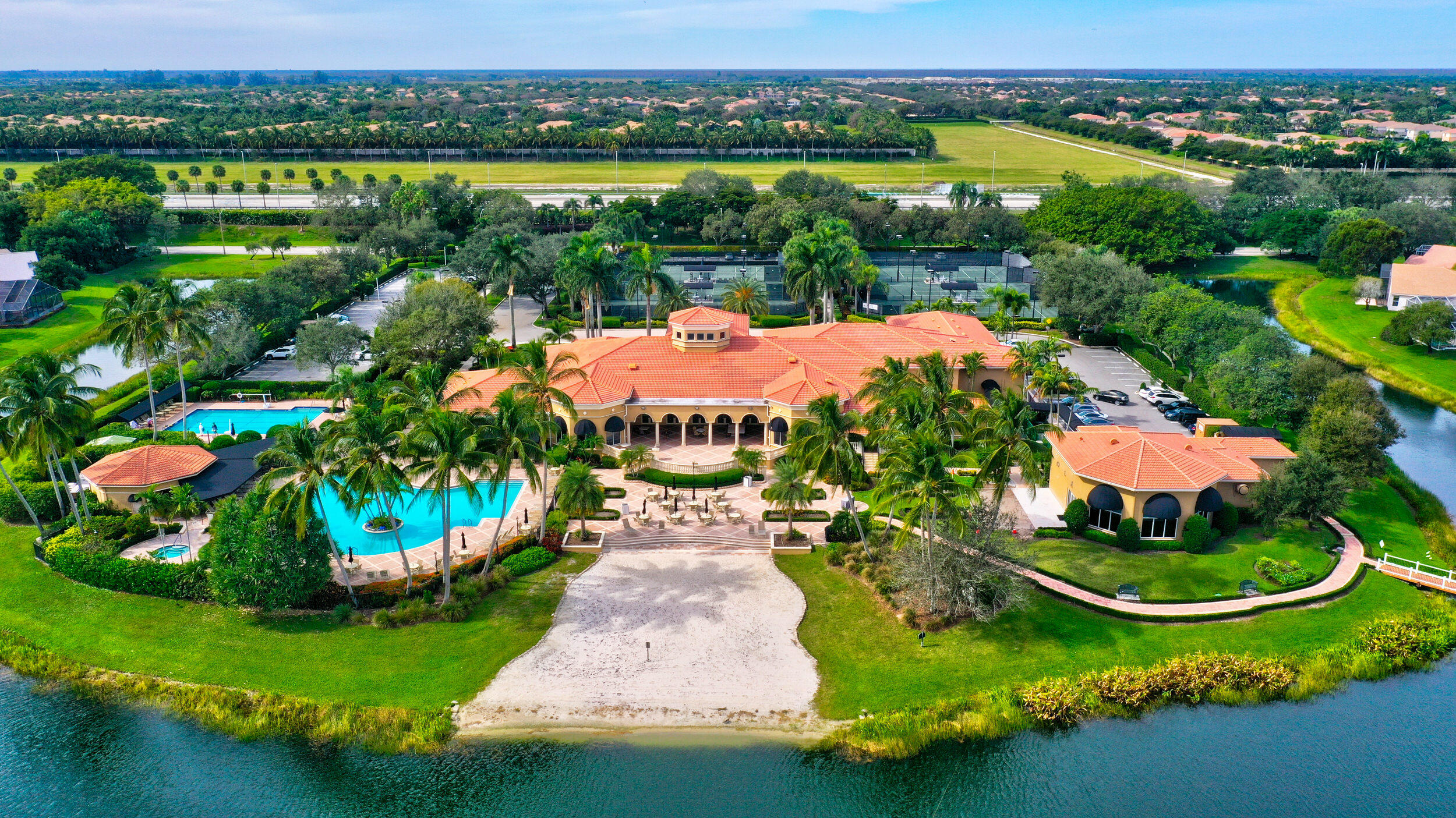 VALENCIA LAKES 2 - Residential