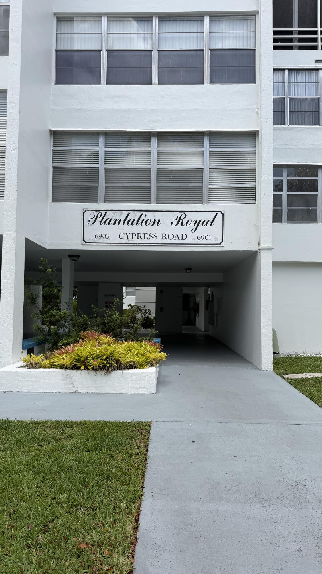 PLANTATION ROYAL SECTION ONE - Residential