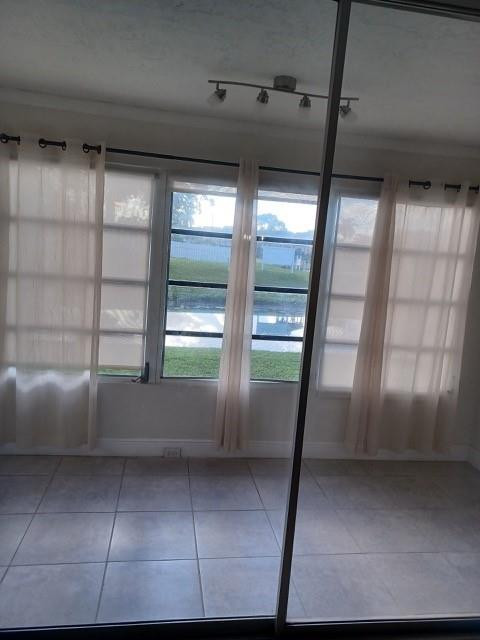 Sunrise Lakes Phase III - Residential