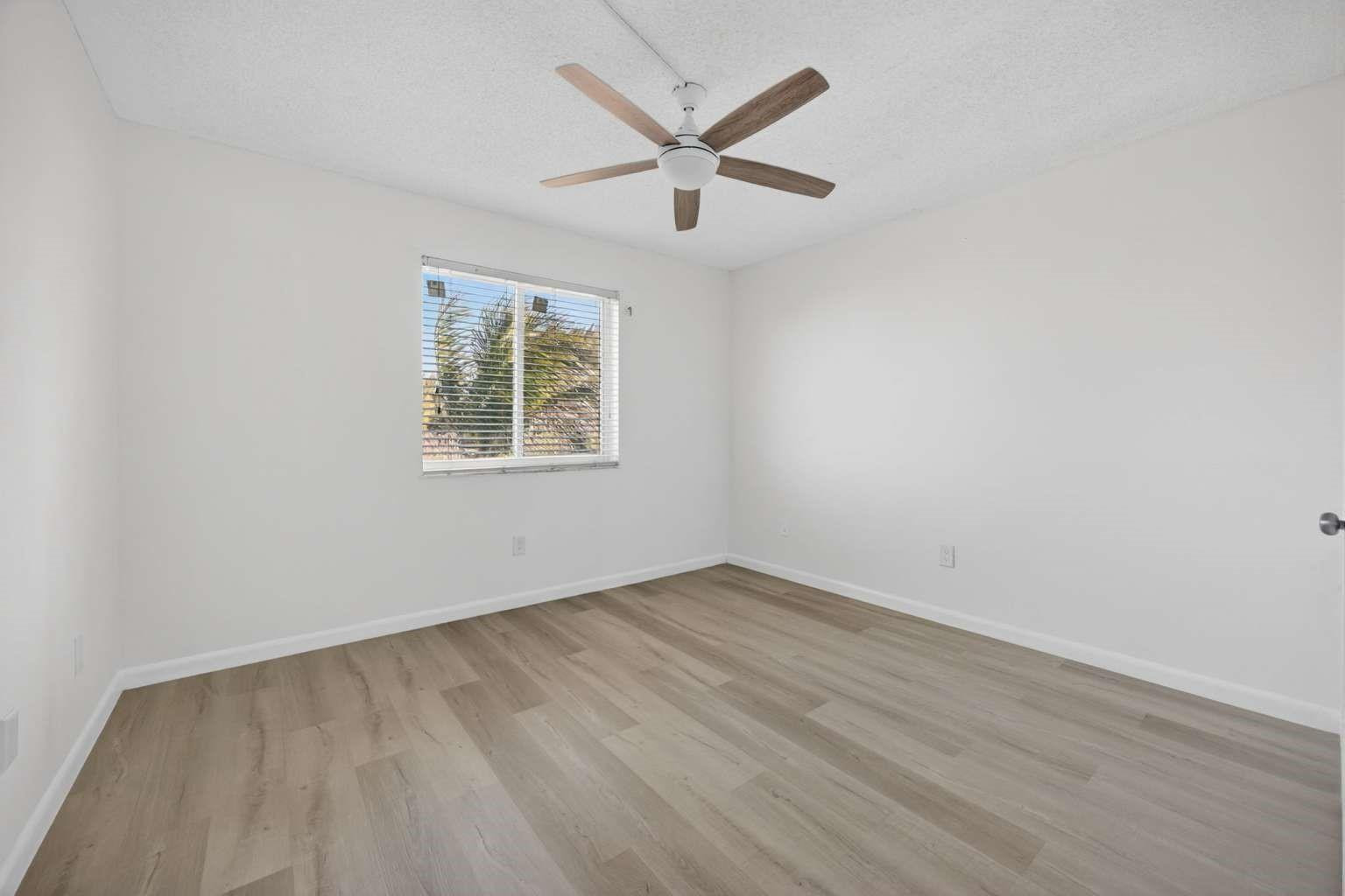 Naranja Lakes - Residential