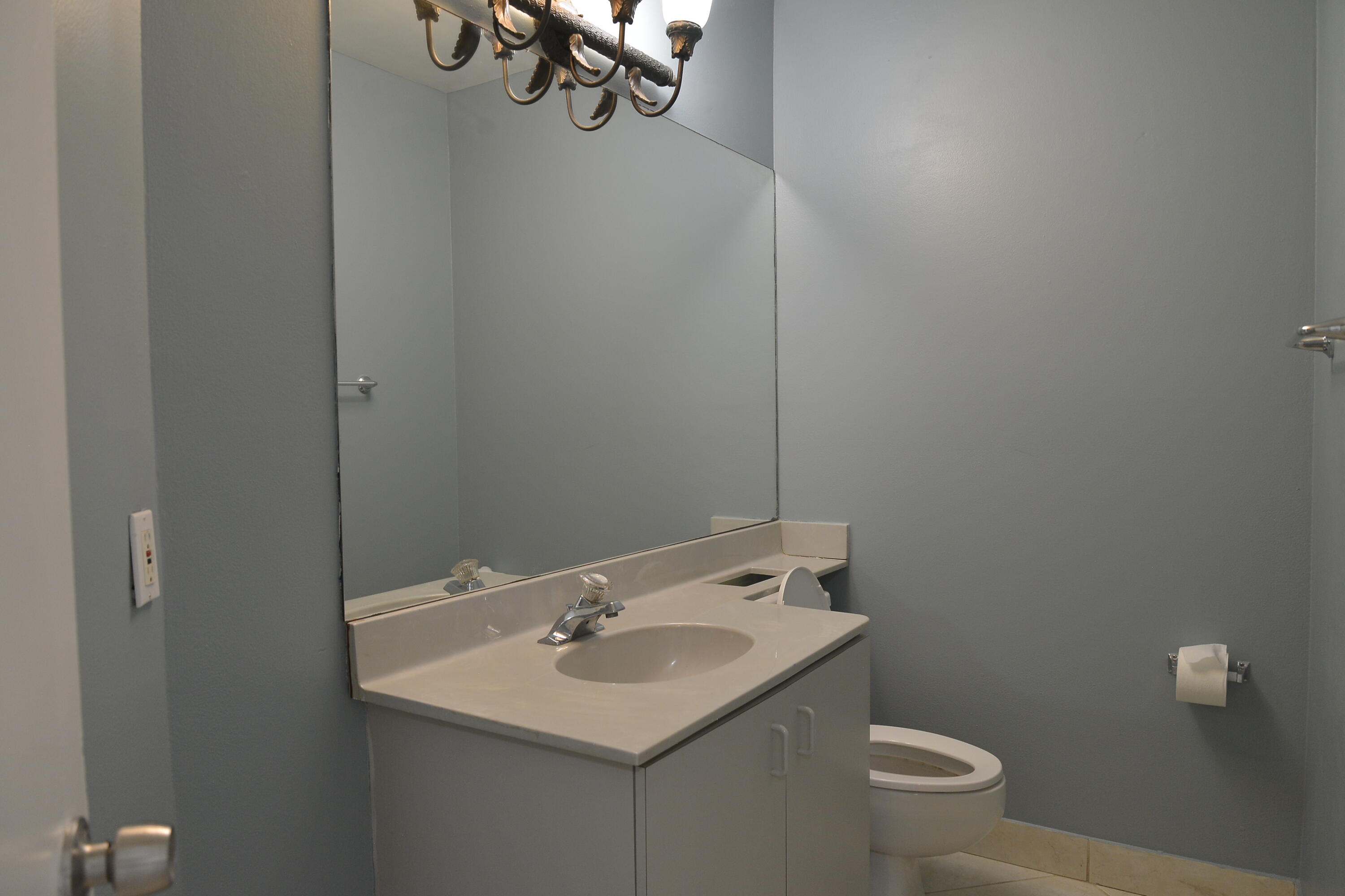 LAKES OF DEER CREEK - Residential Lease