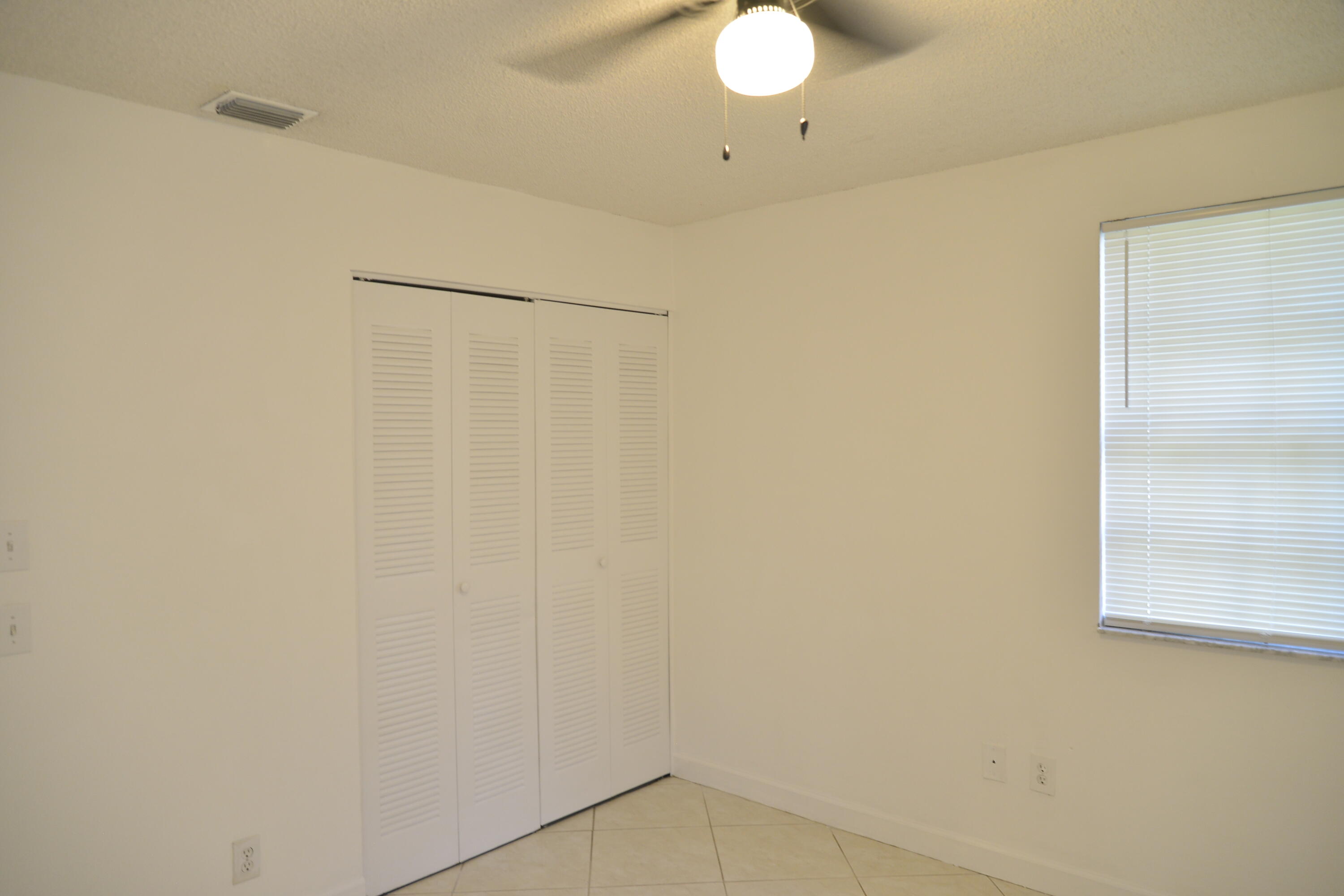 LAKES OF DEER CREEK - Residential Lease