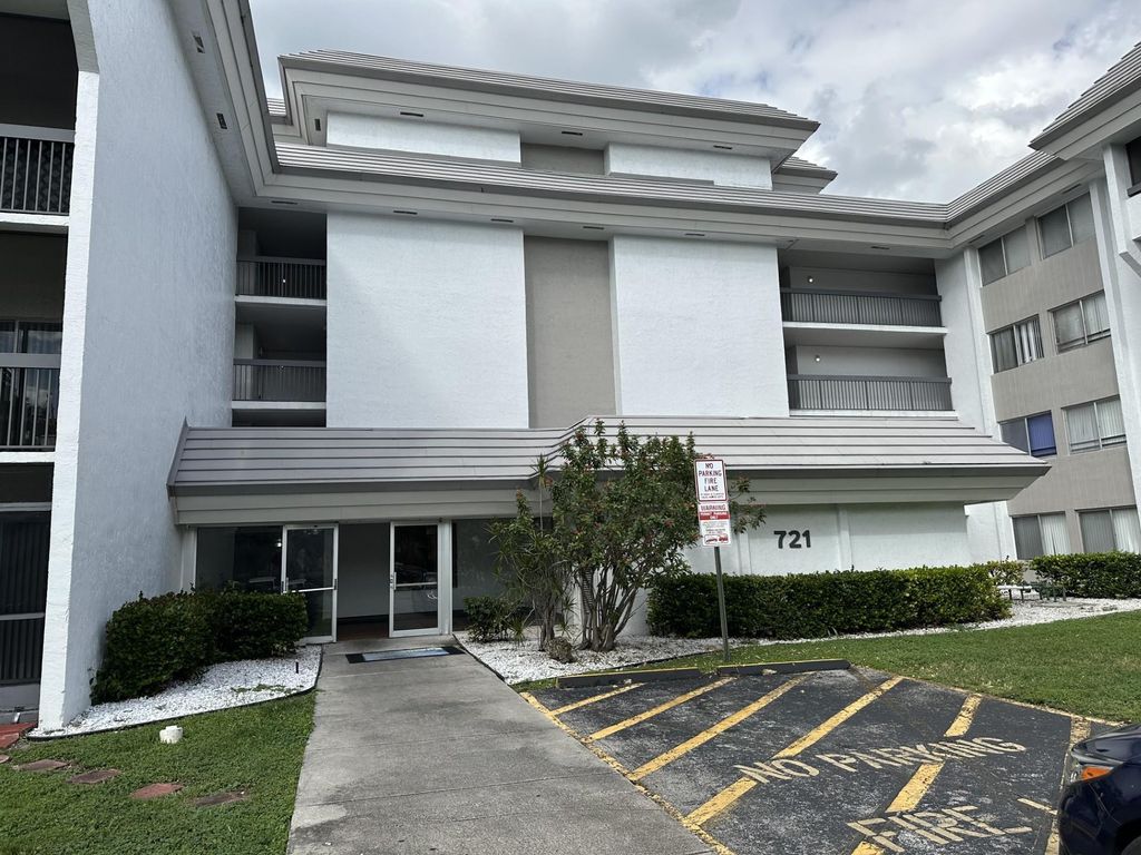 Photo of 721 N Pine Island Road #410, Plantation, FL 33324 (MLS # F10470783)