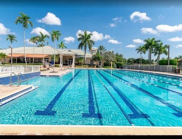 THE HAMMOCKS - Residential