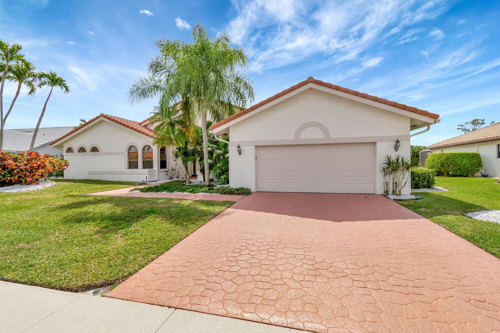 Photo of 11265 Boca Woods Lane, Boca Raton, FL 33428 (MLS # R10963649)