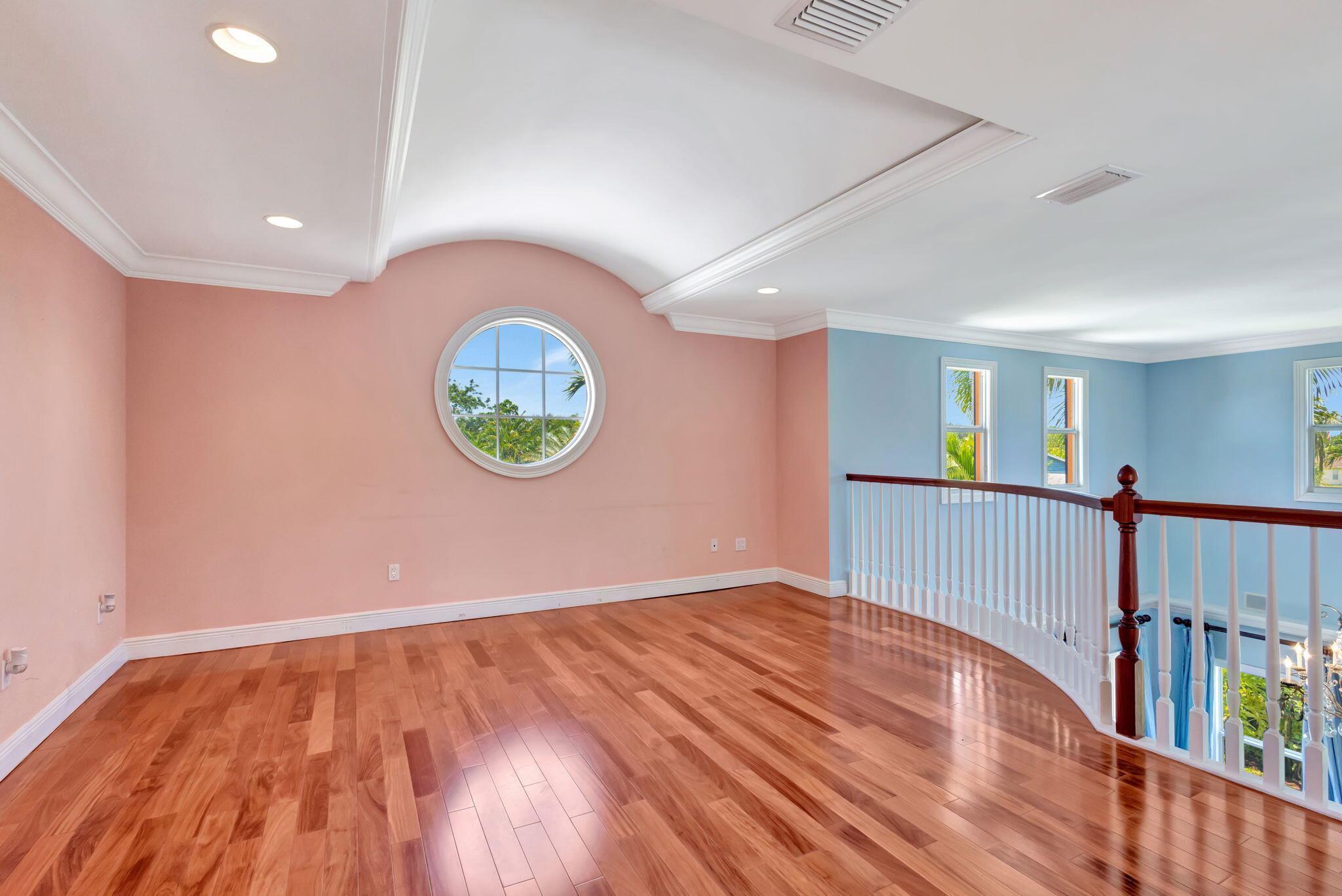 PLANTATIONS - Residential