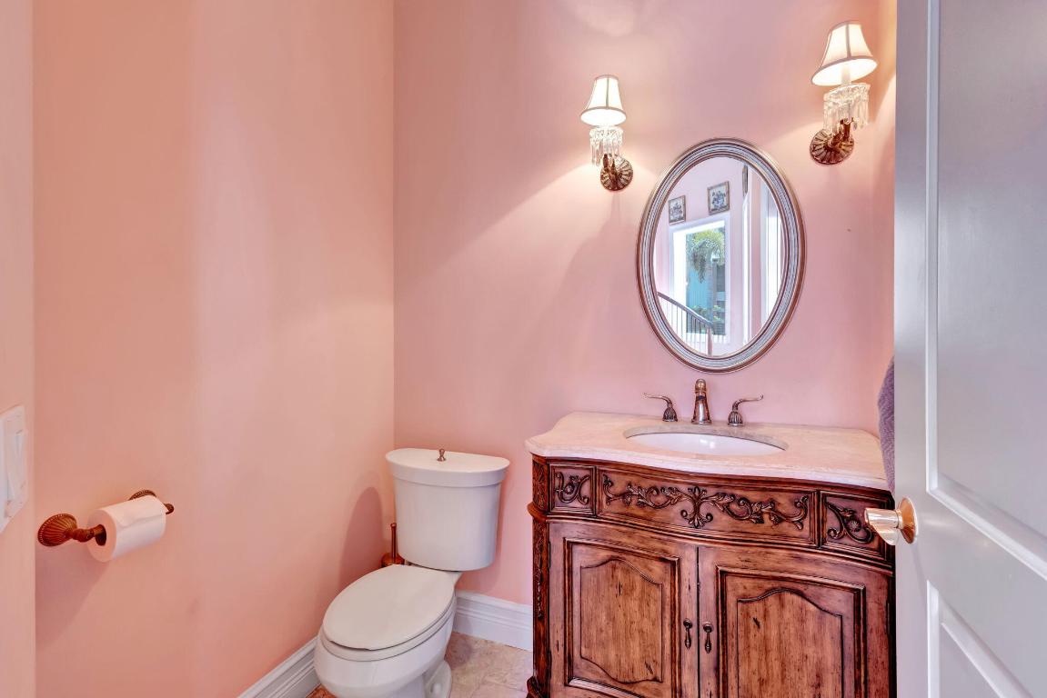 PLANTATIONS - Residential