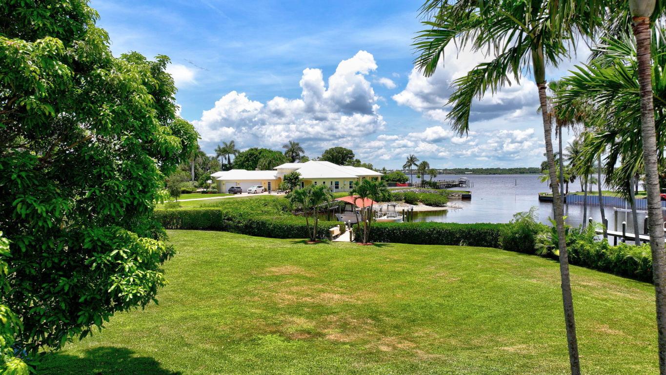 PLANTATIONS - Residential