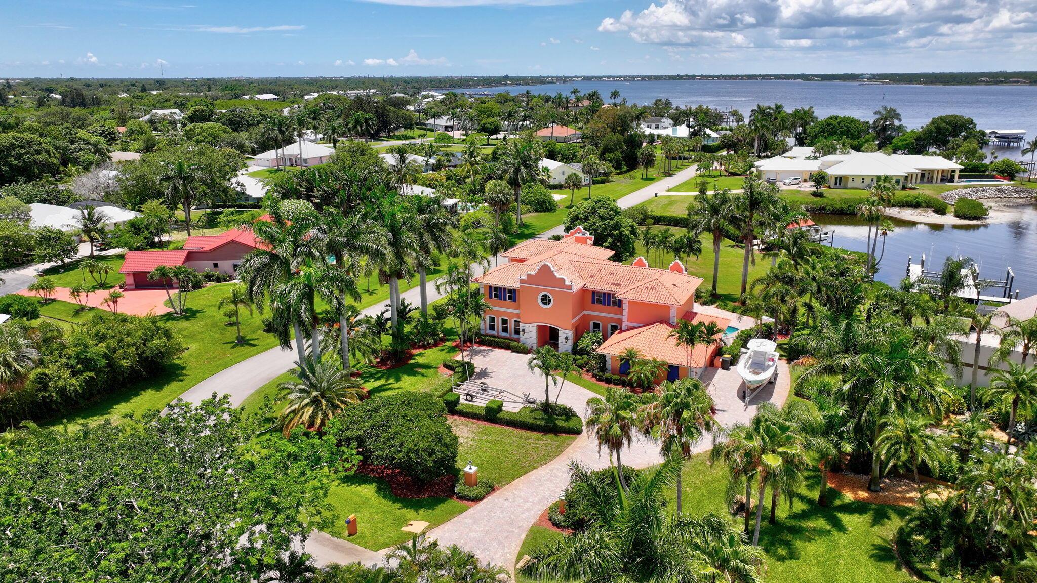 PLANTATIONS - Residential