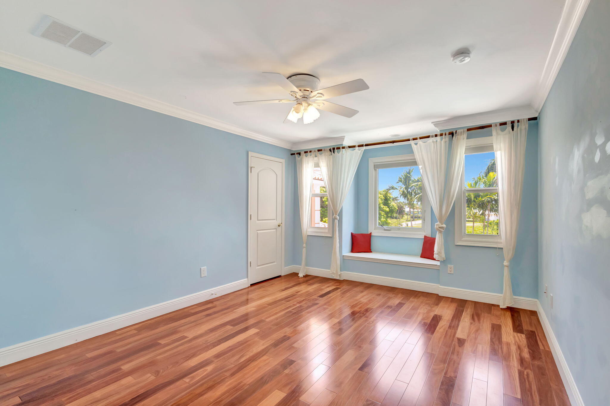 PLANTATIONS - Residential