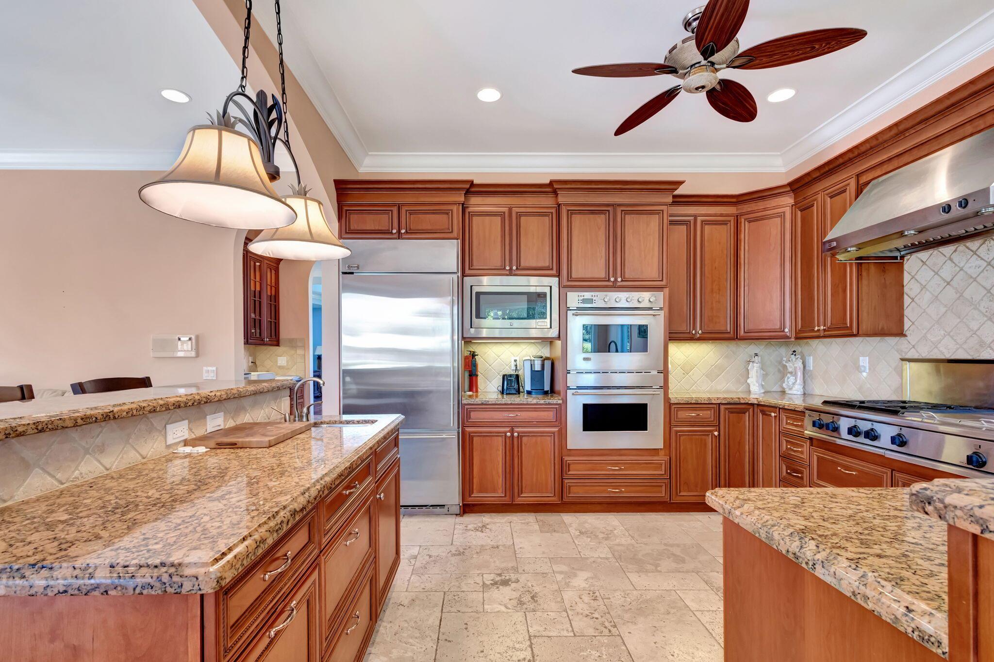 PLANTATIONS - Residential