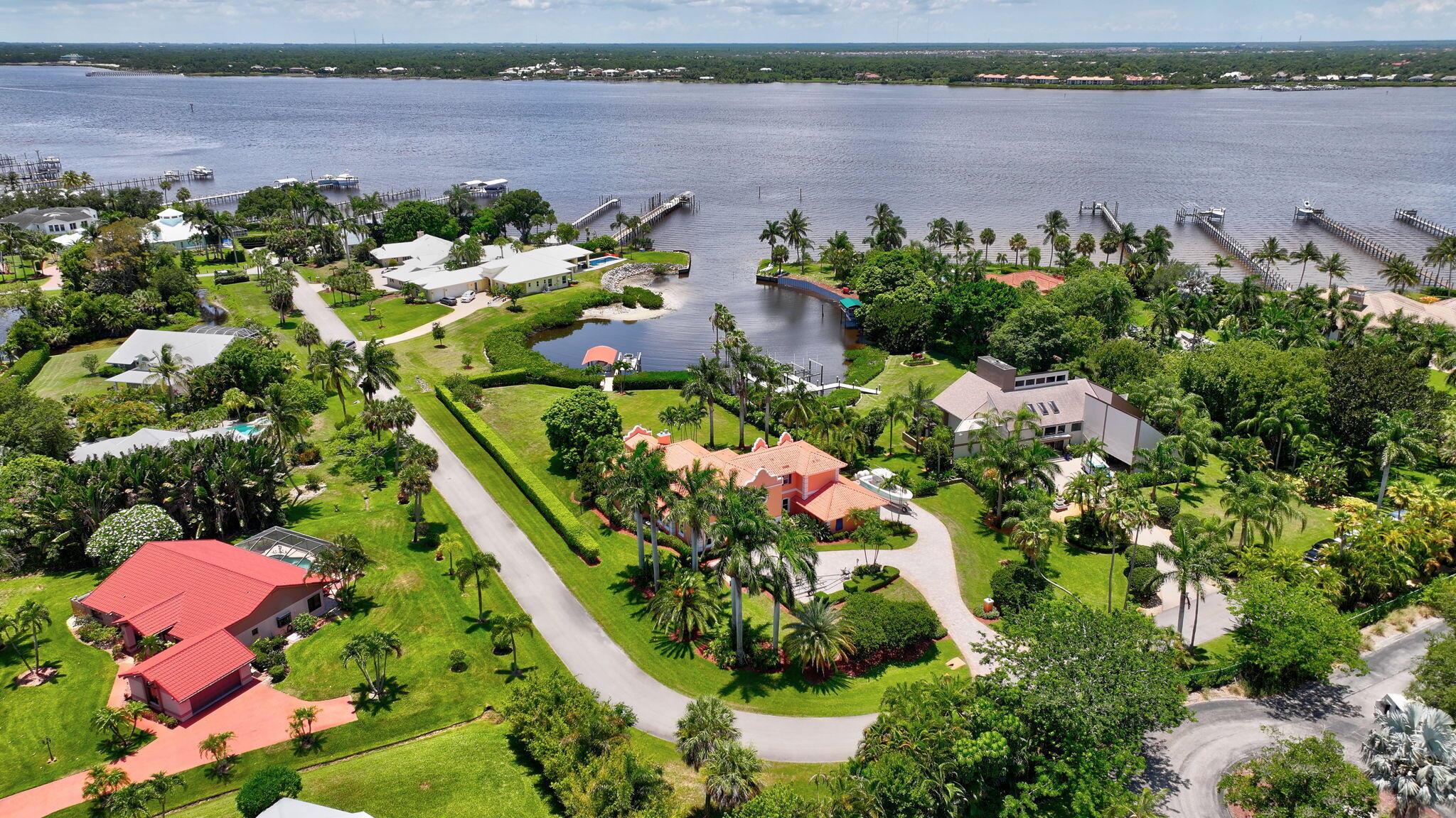 PLANTATIONS - Residential