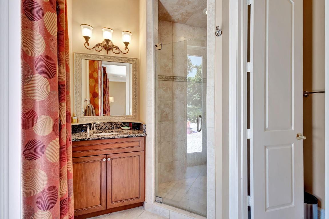 PLANTATIONS - Residential