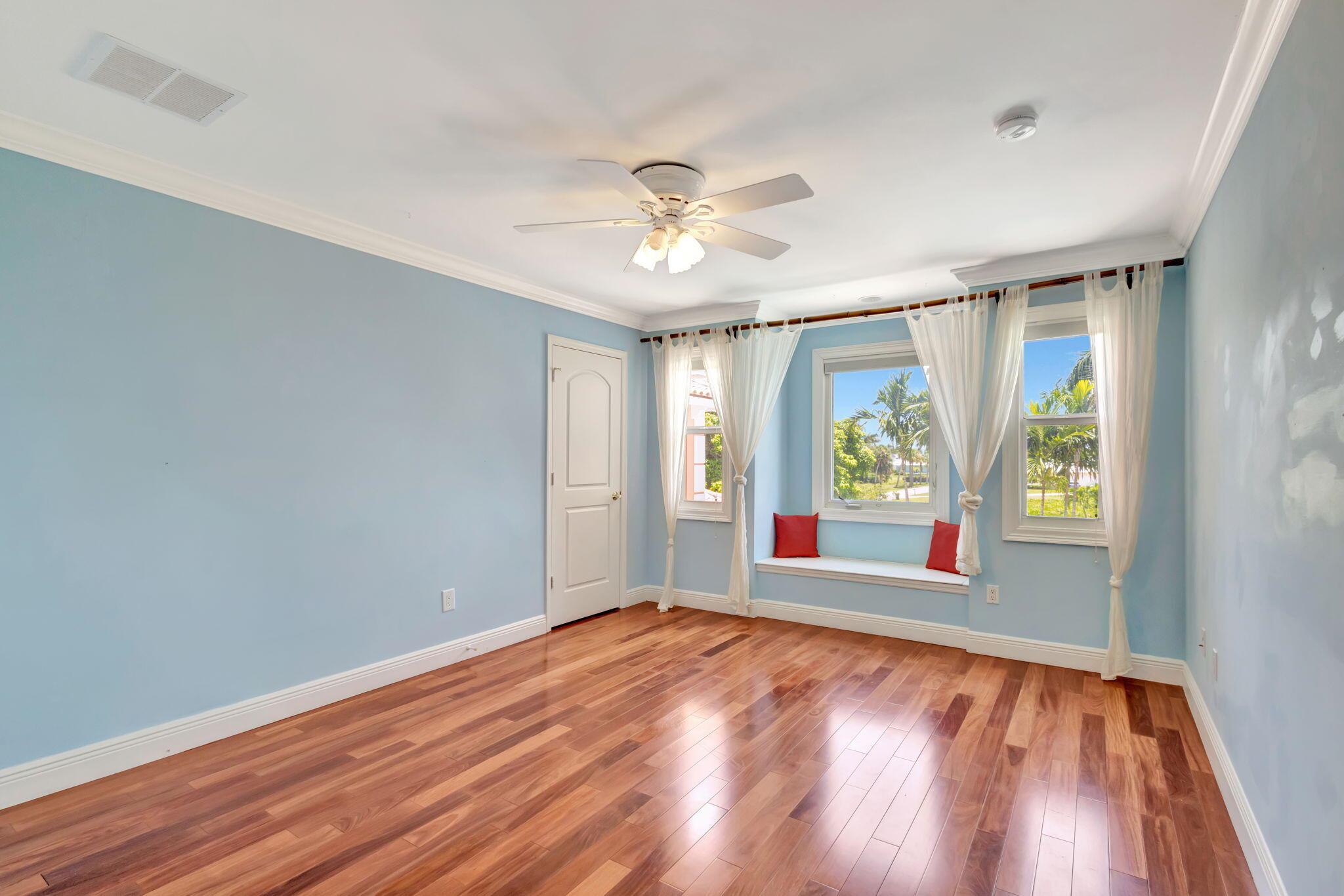 PLANTATIONS - Residential