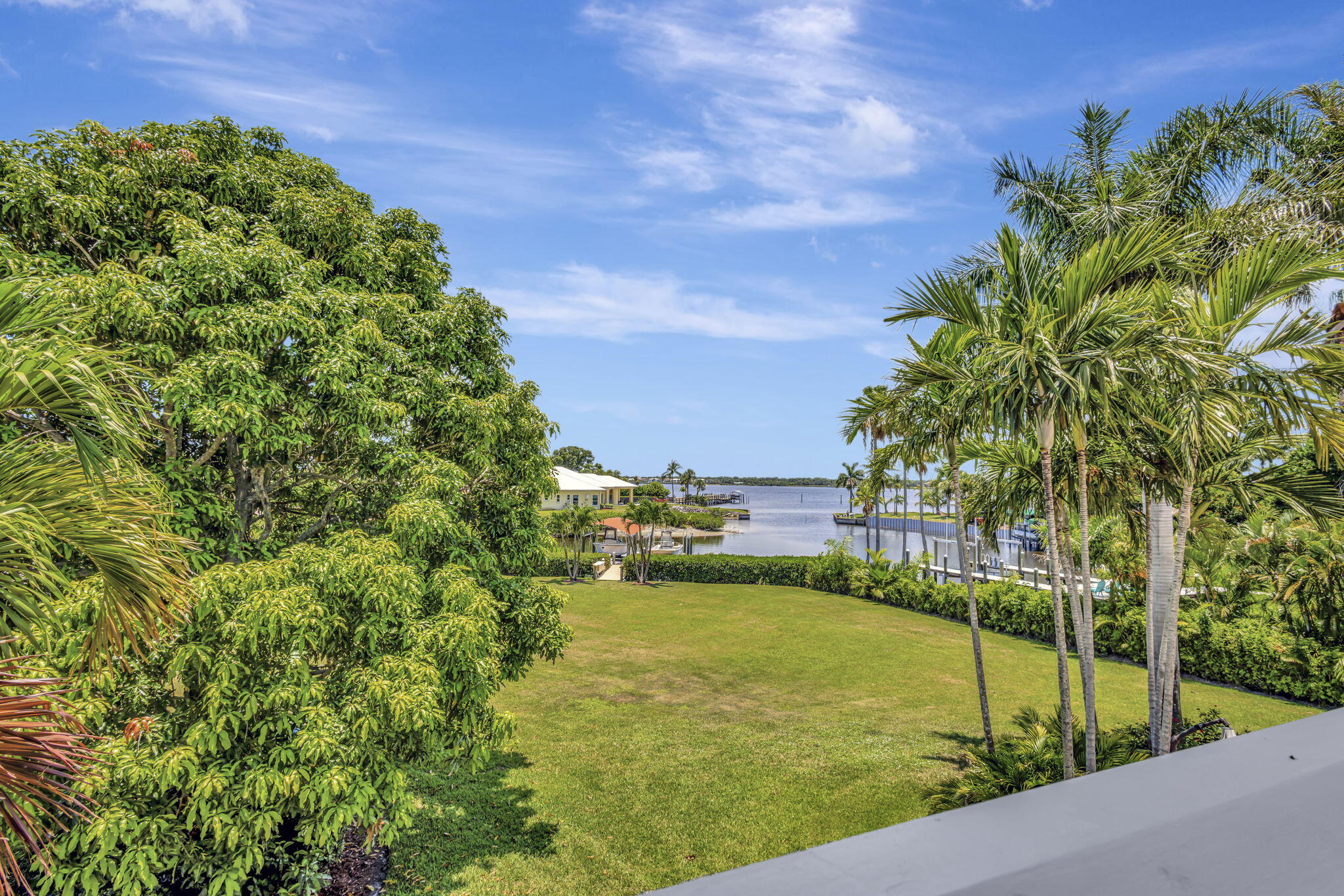 PLANTATIONS - Residential