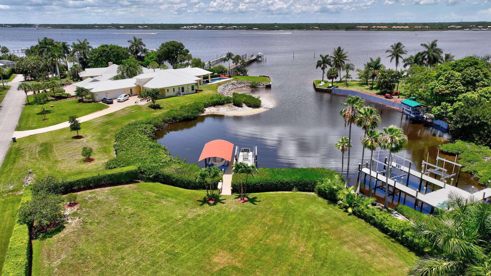 PLANTATIONS - Residential