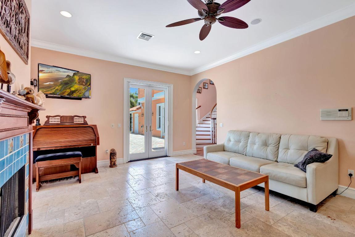 PLANTATIONS - Residential