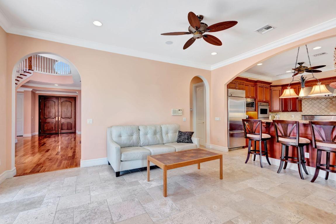 PLANTATIONS - Residential