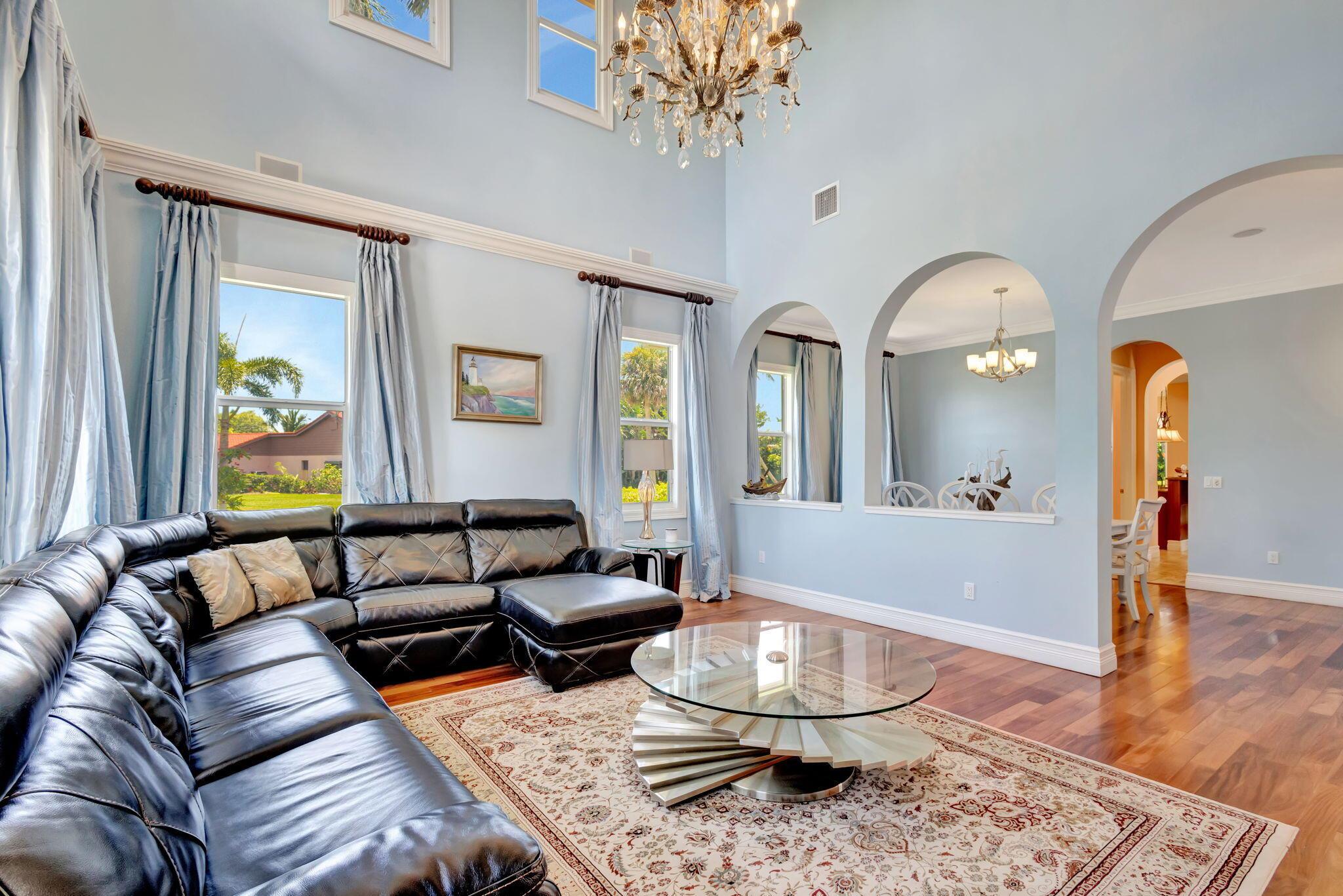 PLANTATIONS - Residential