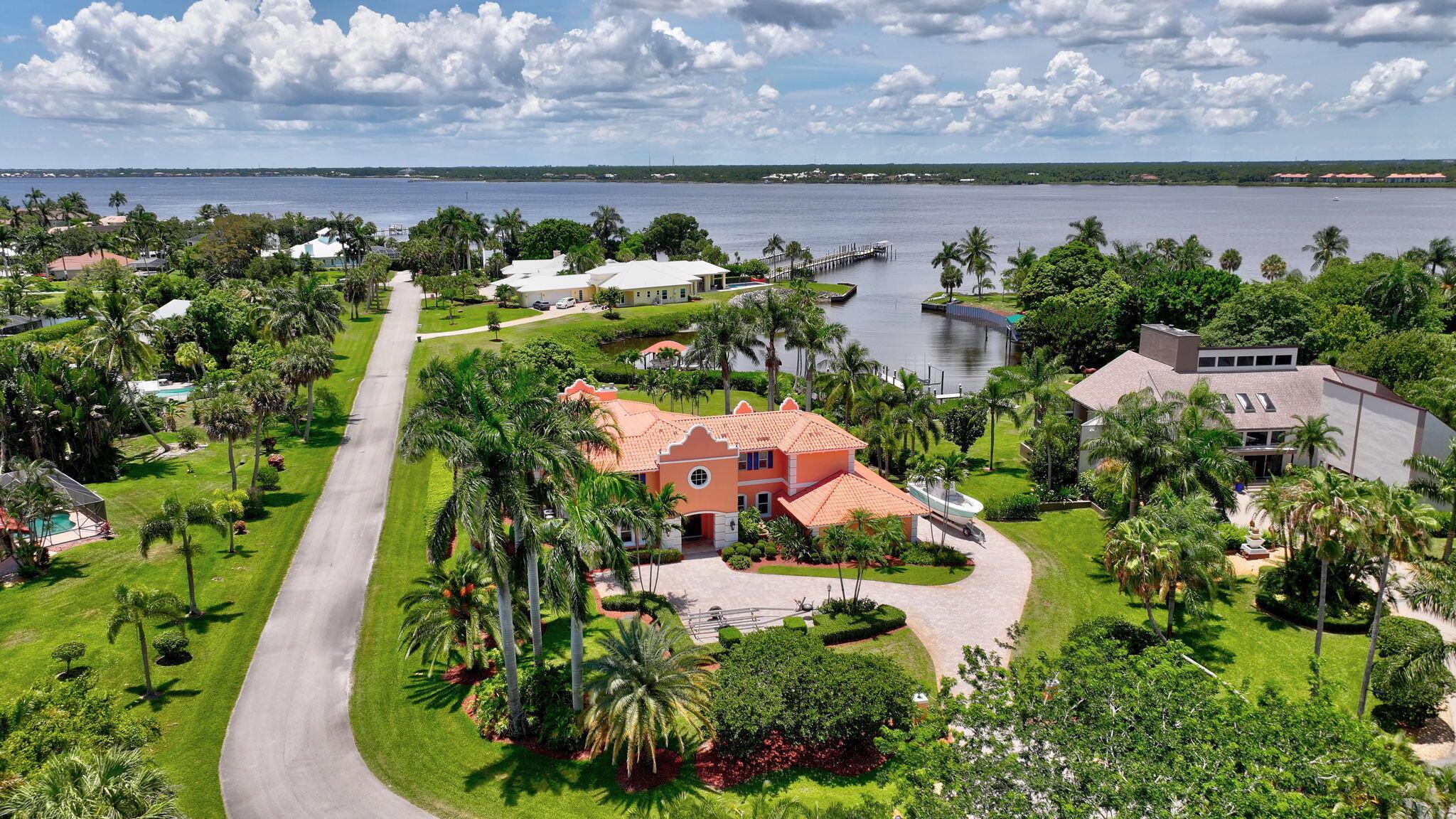 PLANTATIONS - Residential