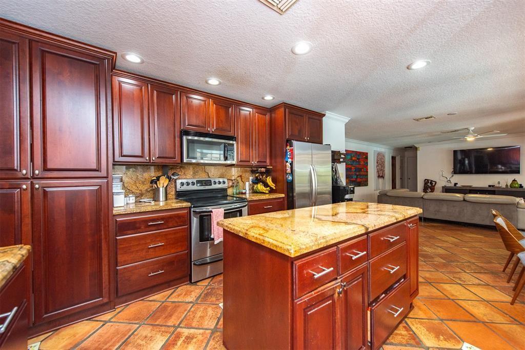 FIVE GS PLAT - Residential