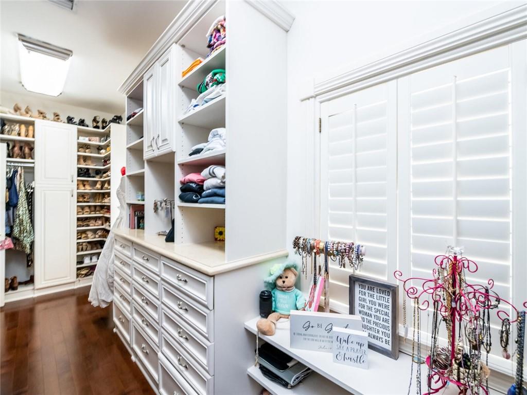 Riviera 6-17 B - Residential