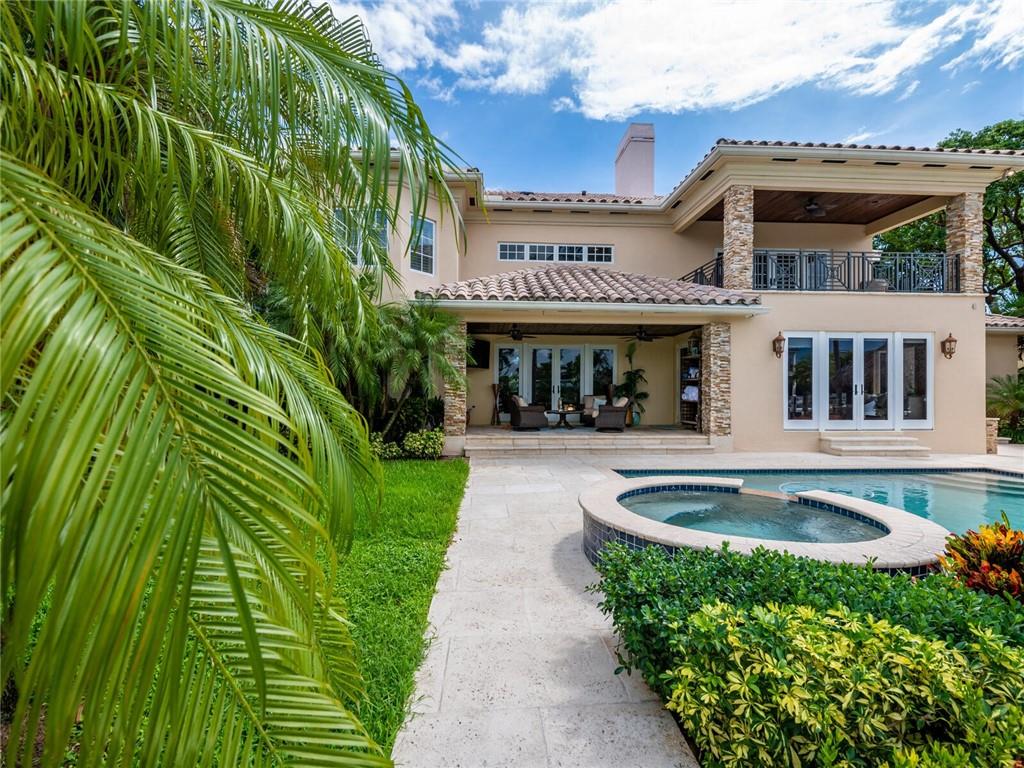 Riviera 6-17 B - Residential