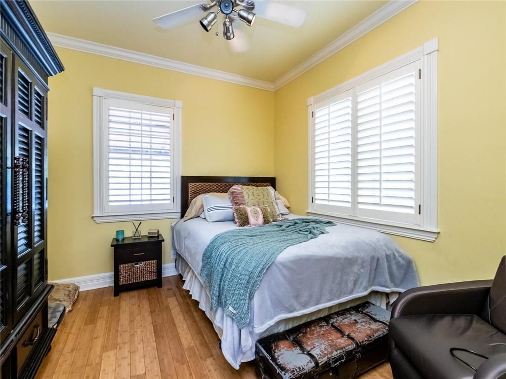 Riviera 6-17 B - Residential